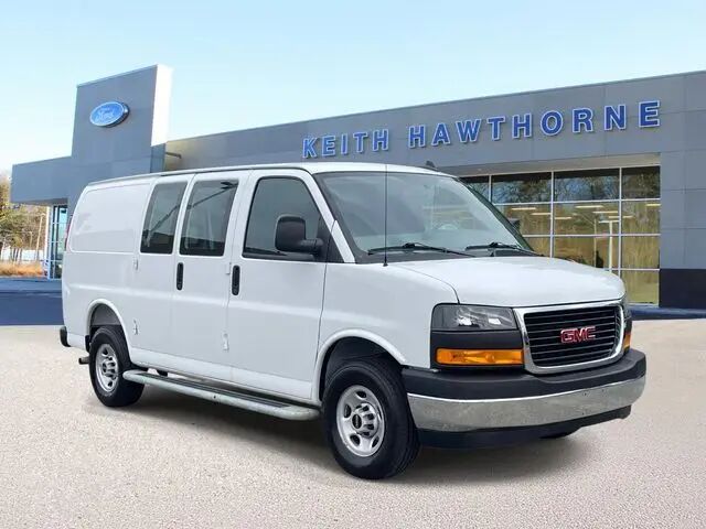 2025 GMC Savana 2500
