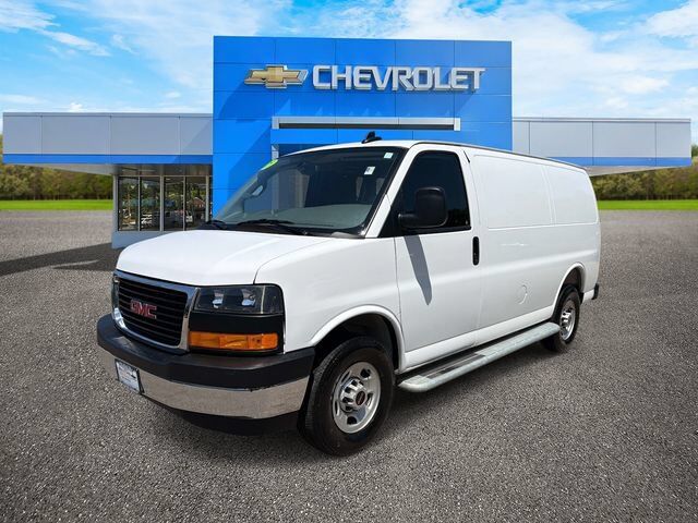 2025 GMC Savana Cargo Van Work Van — photo 1 of 13