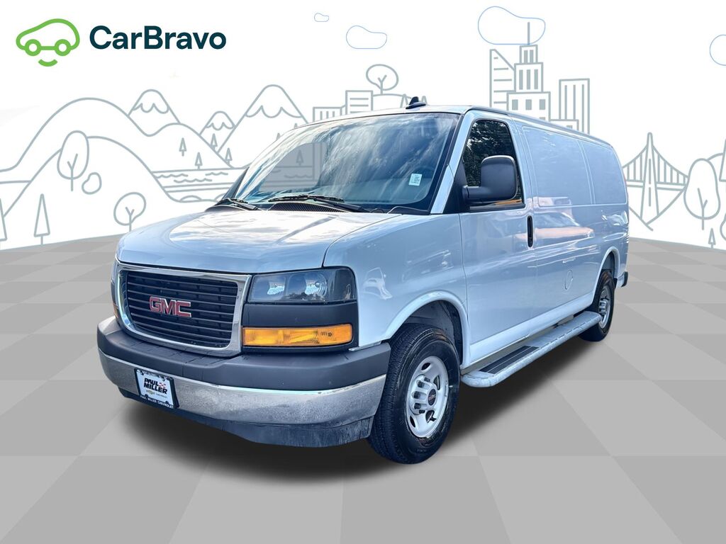 2025 GMC Savana Cargo Van Work Van — photo 1 of 7