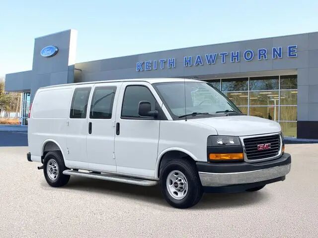 2025 GMC Savana 2500