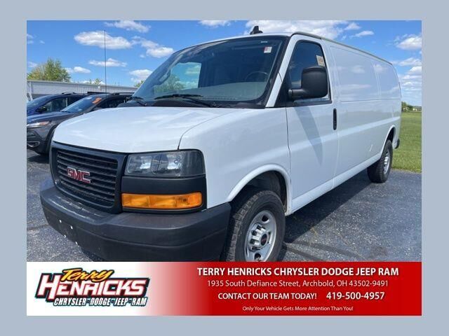 2023 GMC Savana 2500 — photo 1 of 13