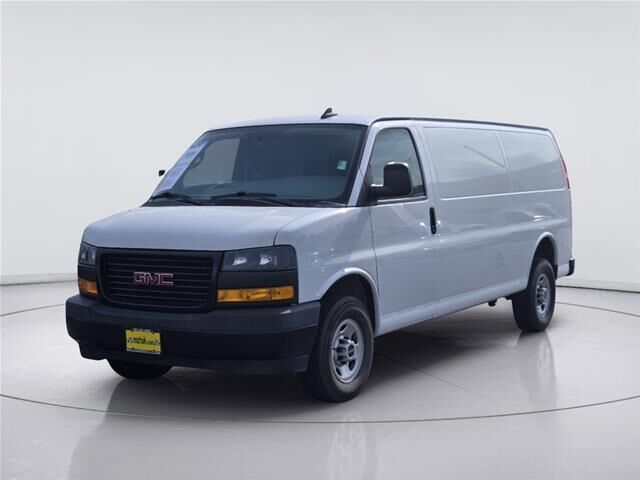 2023 GMC Savana 2500