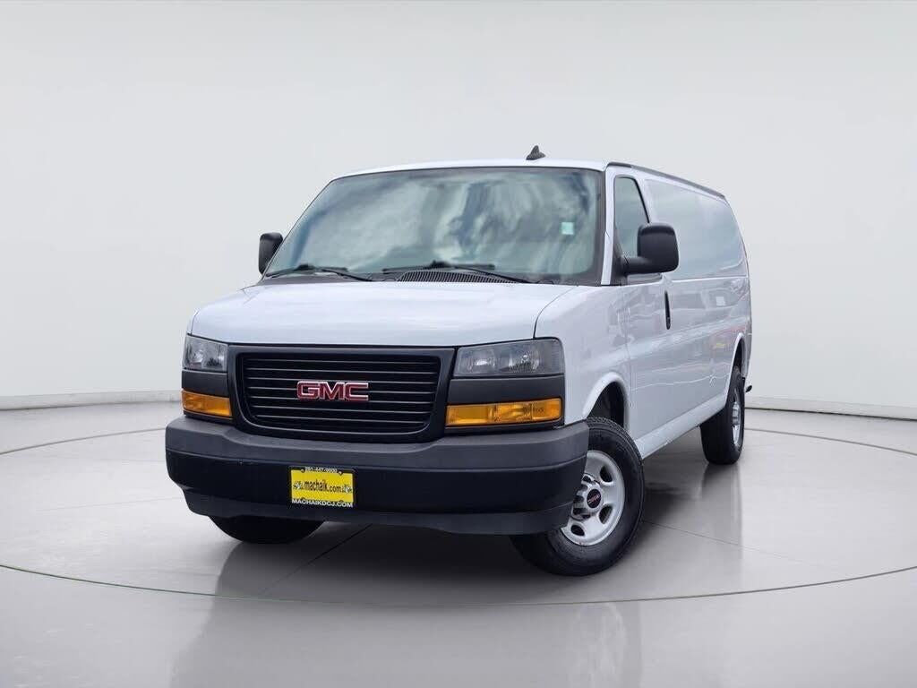 2023 GMC Savana 2500 — photo 1 of 14
