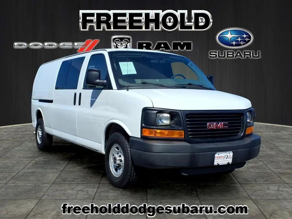 2014 GMC Savana 2500 — photo 1 of 26