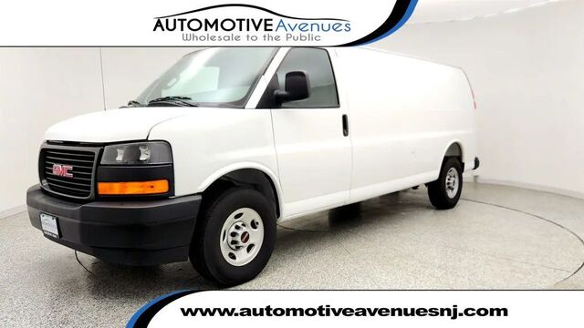 2025 GMC Savana 3500