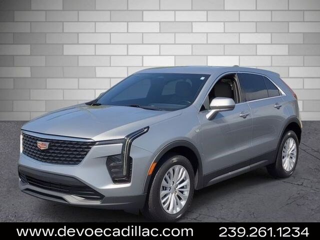 2024 Cadillac XT4 — photo 1 of 7