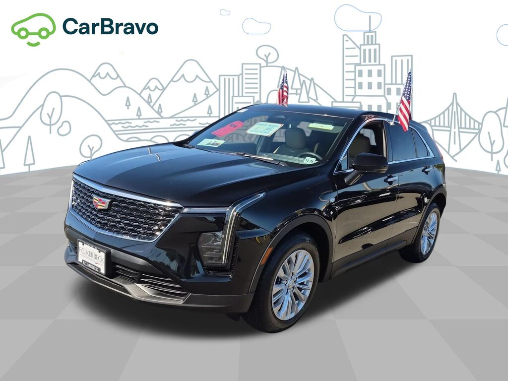 2024 Cadillac XT4 Luxury — photo 1 of 7