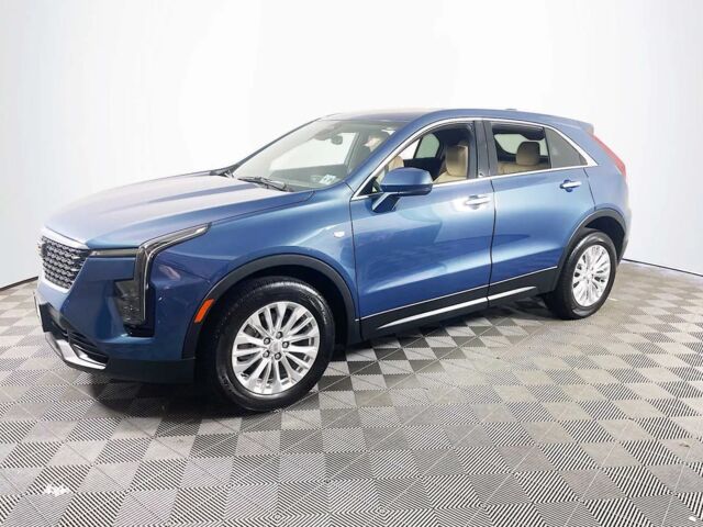 2024 Cadillac XT4 Luxury