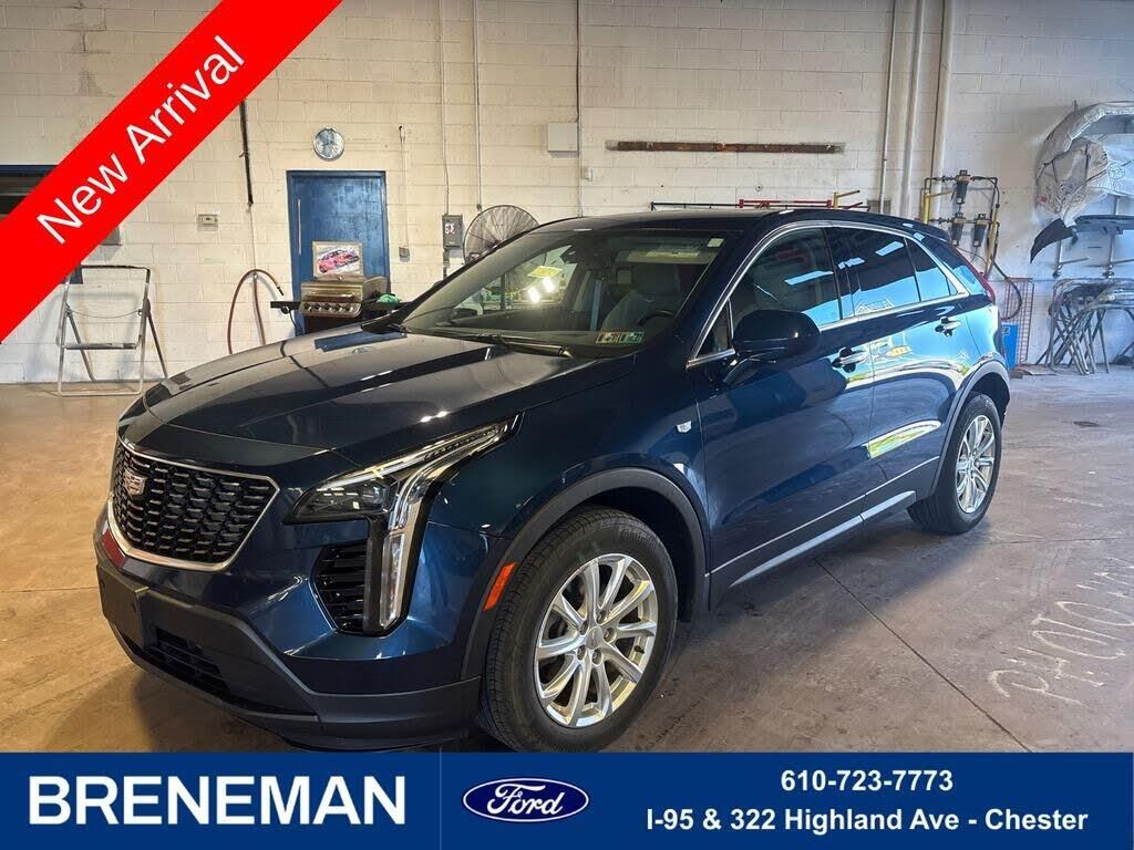 2019 Cadillac XT4 Luxury — photo 1 of 1