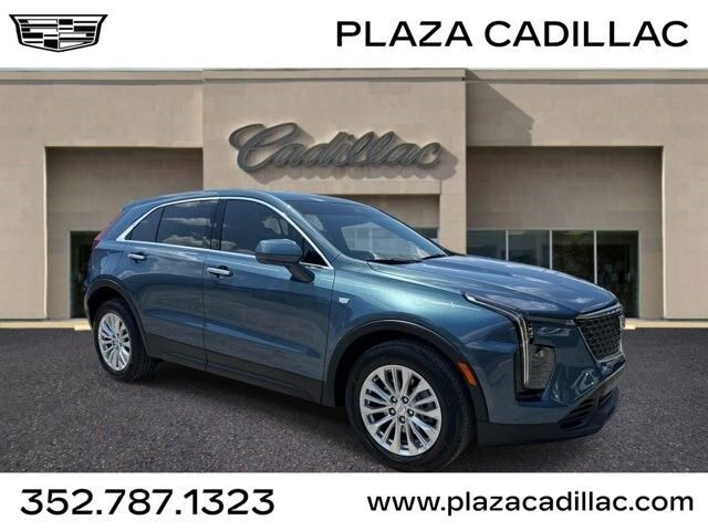 2024 Cadillac XT4 — photo 1 of 7