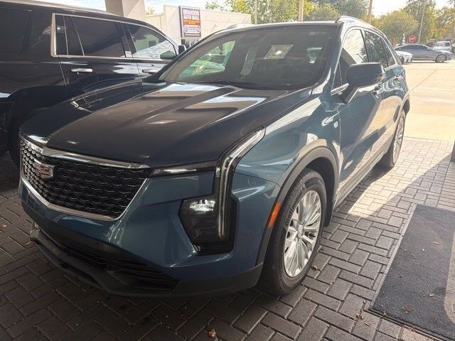 2024 Cadillac XT4