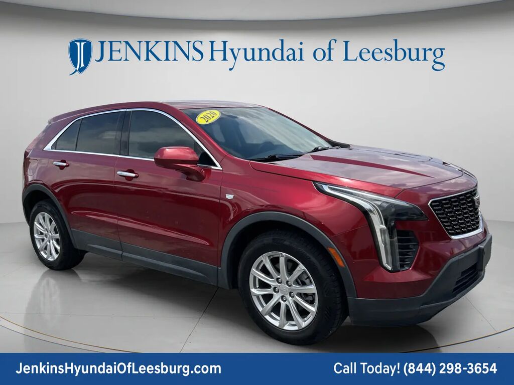 2020 Cadillac XT4 Luxury — photo 1 of 13