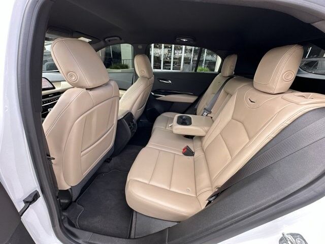 2024 Cadillac XT4