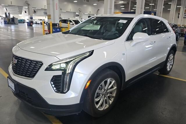 2022 Cadillac XT4 Luxury