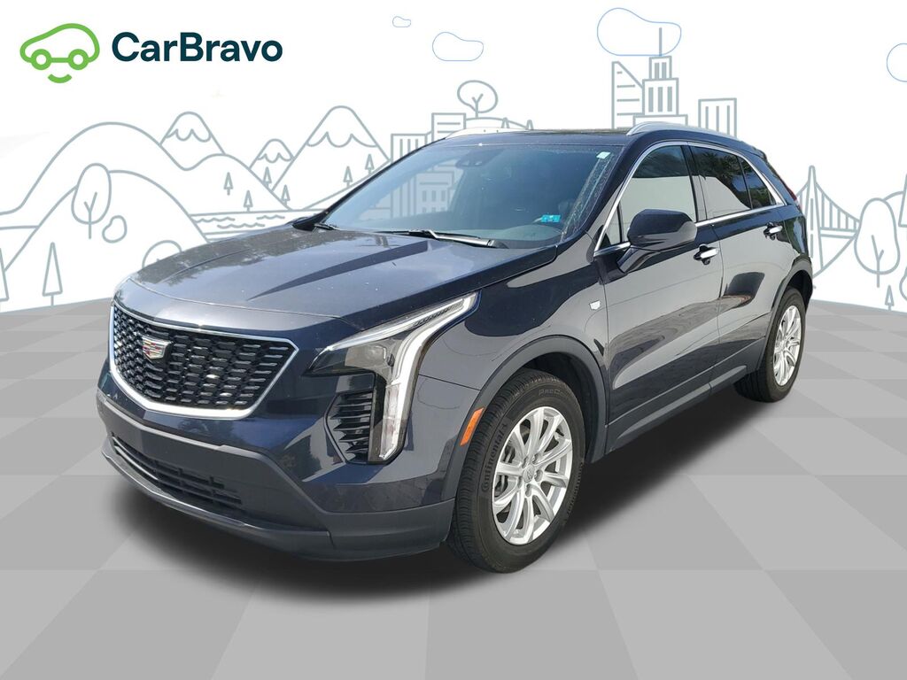 2023 Cadillac XT4 Luxury — photo 1 of 6