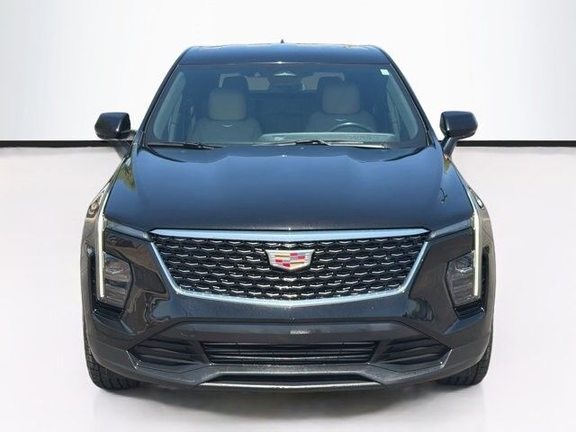 2024 Cadillac XT4