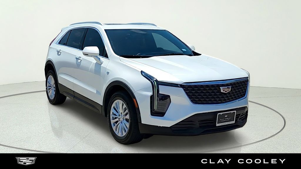 2024 Cadillac XT4 — photo 1 of 7