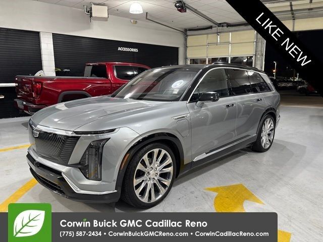 2026 Cadillac VISTIQ — photo 1 of 7