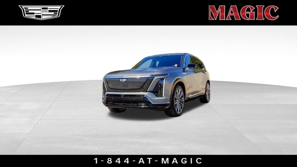 2026 Cadillac VISTIQ — photo 1 of 7