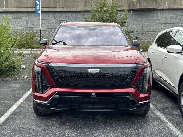 2026 Cadillac VISTIQ — photo 1 of 6