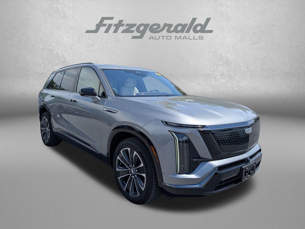 2026 Cadillac VISTIQ — photo 1 of 7
