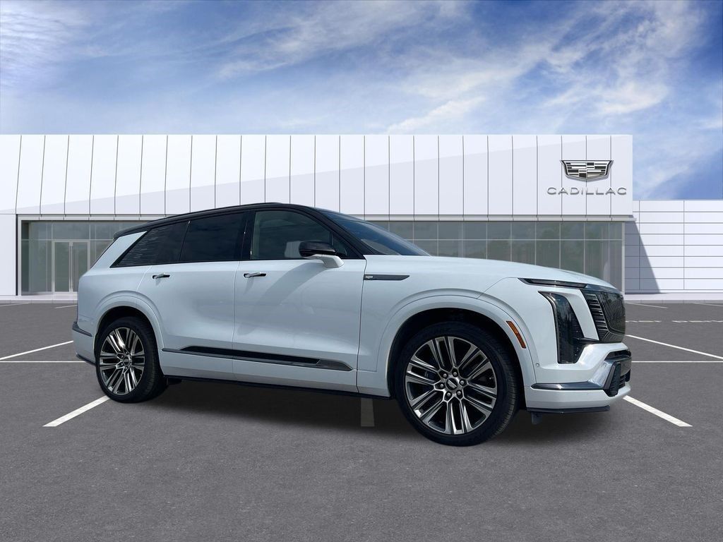 2026 Cadillac VISTIQ — photo 1 of 7
