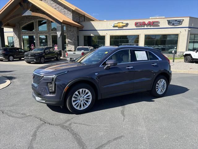2024 Cadillac XT4 Luxury