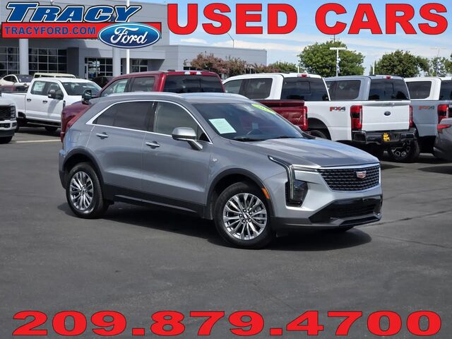 2025 Cadillac XT4 Premium Luxury