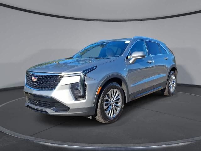 2024 Cadillac XT4 Premium Luxury — photo 1 of 26