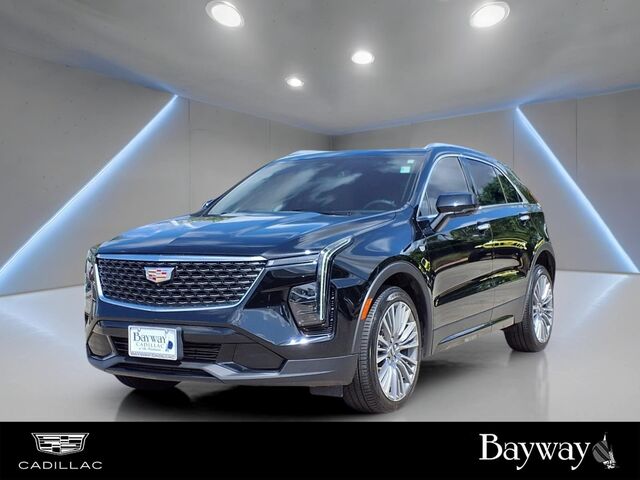 2025 Cadillac XT4