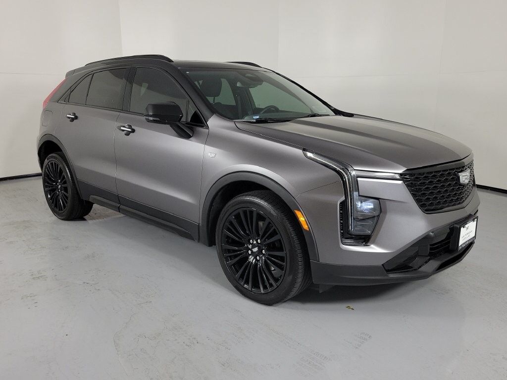 2024 Cadillac XT4 — photo 1 of 7