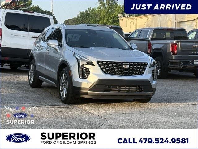 2020 Cadillac XT4 Premium Luxury — photo 1 of 25
