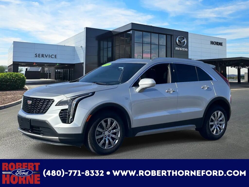 2020 Cadillac XT4 Premium Luxury — photo 1 of 26
