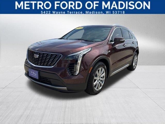 2023 Cadillac XT4 Premium Luxury — photo 1 of 13