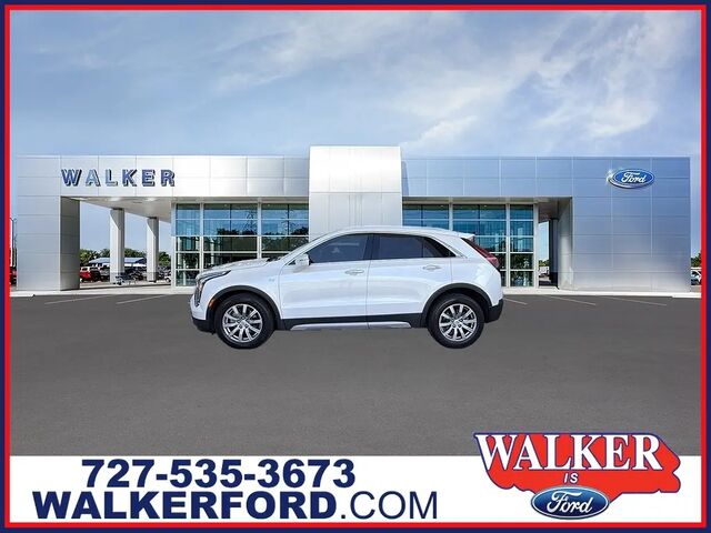 2023 Cadillac XT4 Premium Luxury