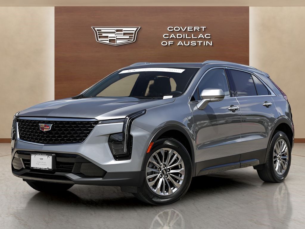 2025 Cadillac XT4 — photo 1 of 7