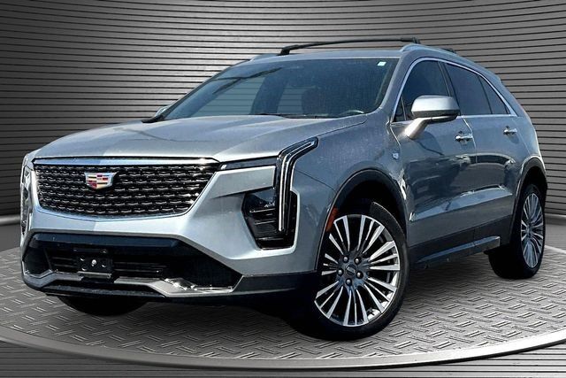 2024 Cadillac XT4 — photo 1 of 5