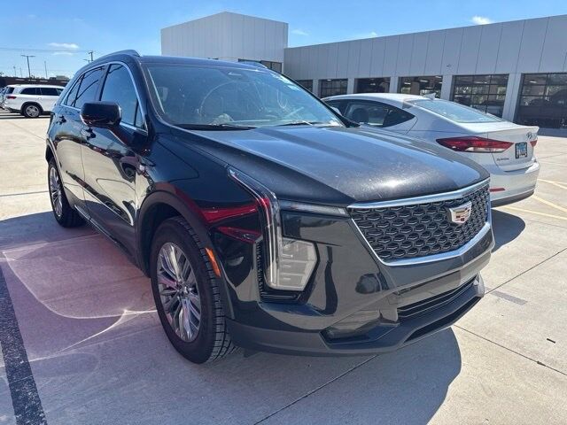 2025 Cadillac XT4