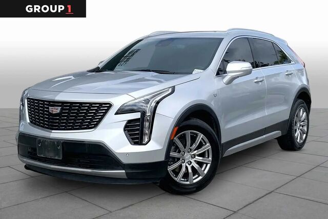 2022 Cadillac XT4 Premium Luxury