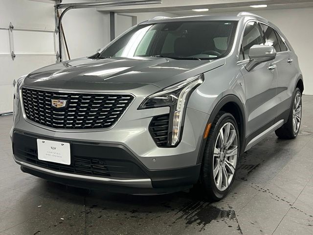 2023 Cadillac XT4 — photo 1 of 7