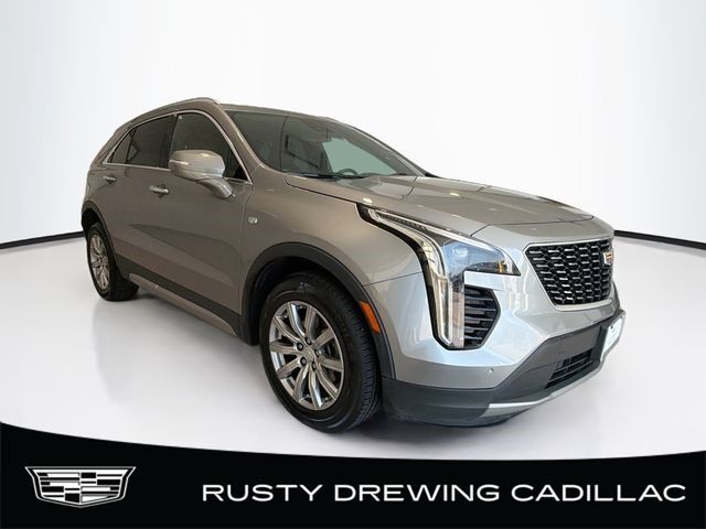2023 Cadillac XT4 — photo 1 of 7