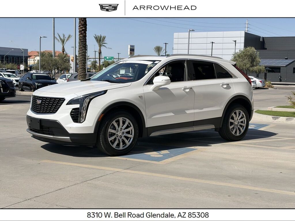 2023 Cadillac XT4 — photo 1 of 7
