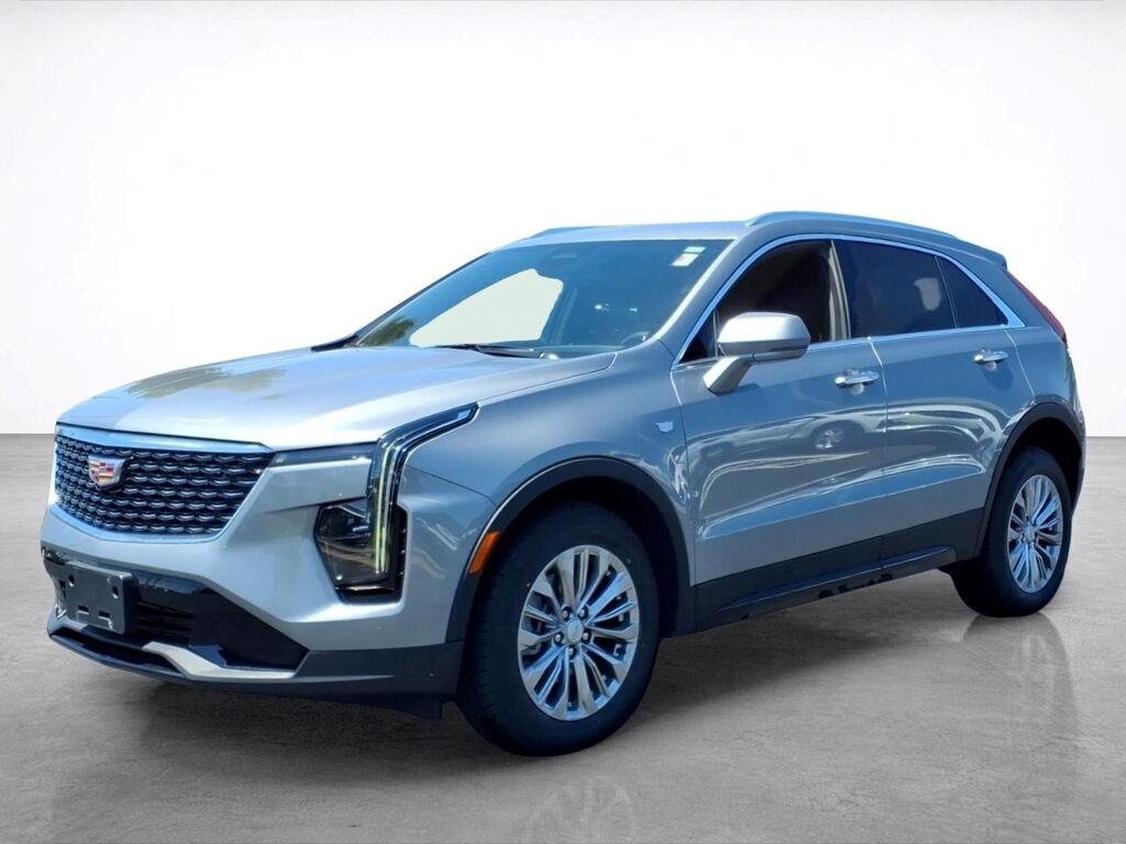 2024 Cadillac XT4 — photo 1 of 7
