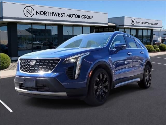 2023 Cadillac XT4 Premium Luxury — photo 1 of 52