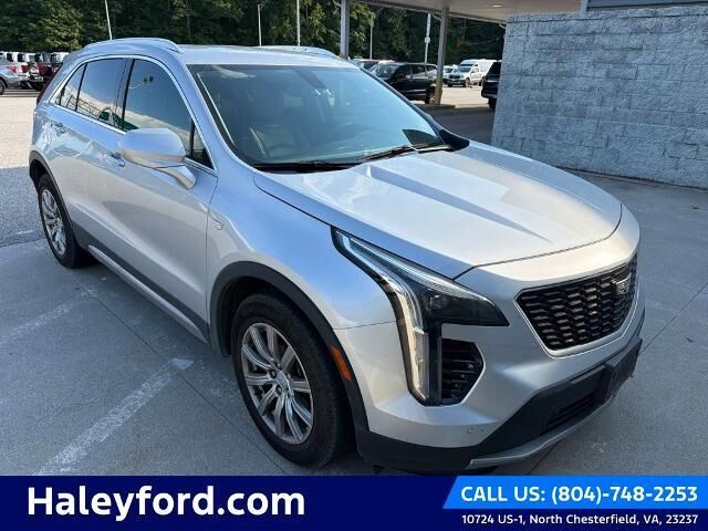 2019 Cadillac XT4 Premium Luxury — photo 1 of 35