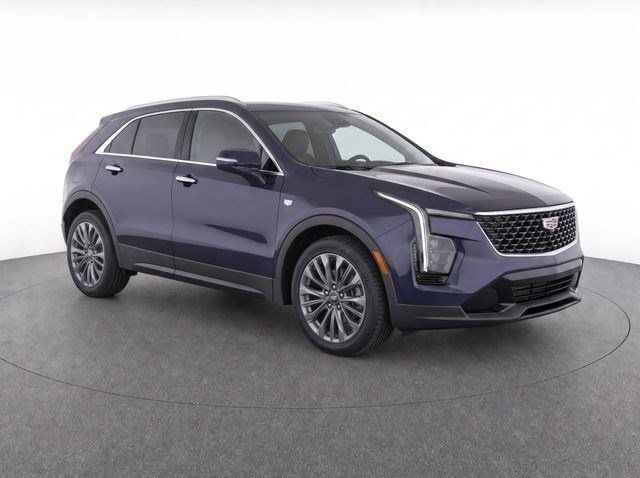2025 Cadillac XT4 — photo 1 of 7