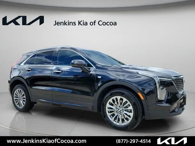 2025 Cadillac XT4 Premium Luxury