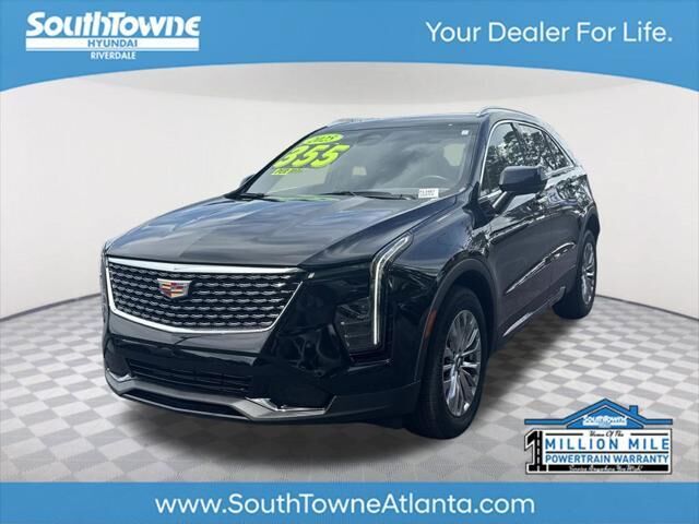 2025 Cadillac XT4 Premium Luxury — photo 1 of 13