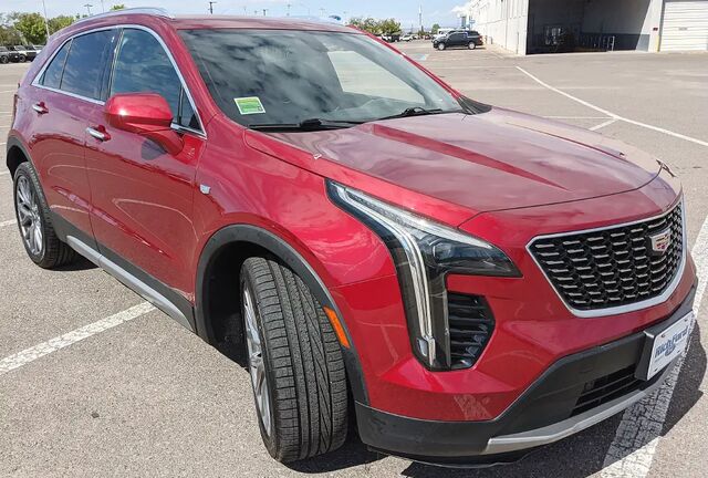 2019 Cadillac XT4 Premium Luxury