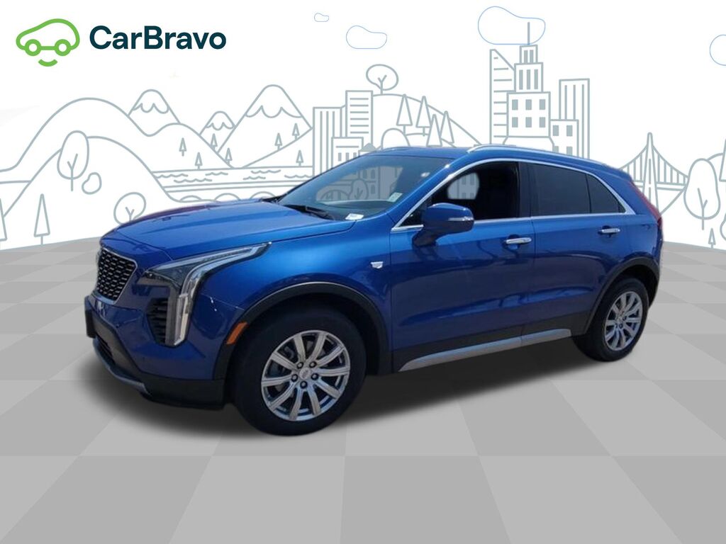 2023 Cadillac XT4 — photo 1 of 13